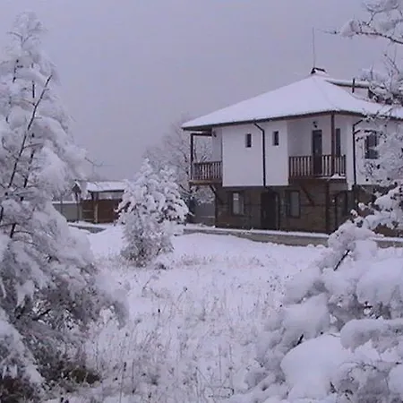 Holidays Гостевой дом Велика