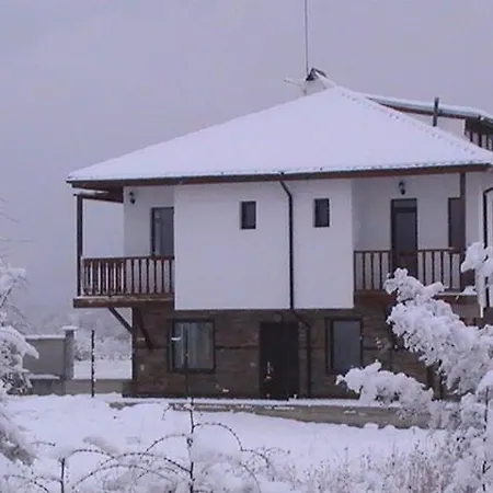 Гостевой дом Holidays 3*